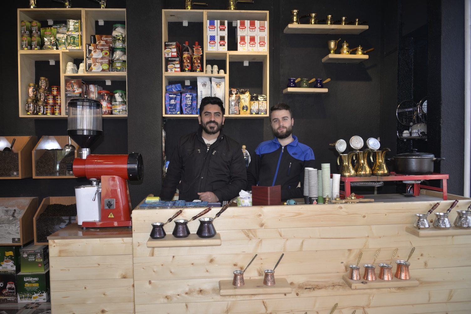 Bartella's first coffee shop opens!